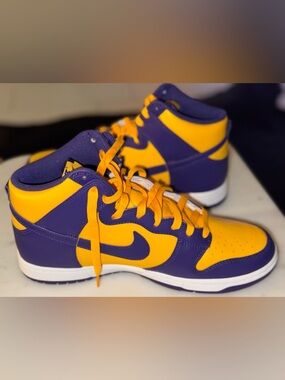 Nike Dunk HI Retro - Never worn or used!